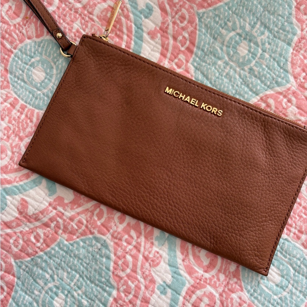 Michael Kors Tan Leather Clutch/Wristlet